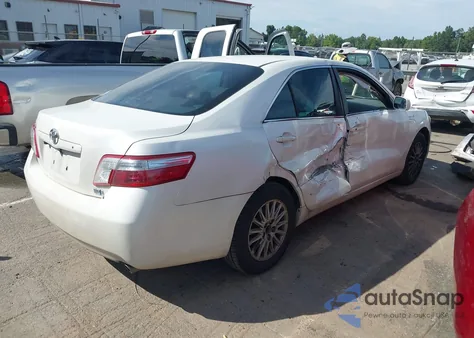 2007 Toyota Camry Hybrid z USA, uszkodzony, nr VIN 4T1BB46K77U015208
